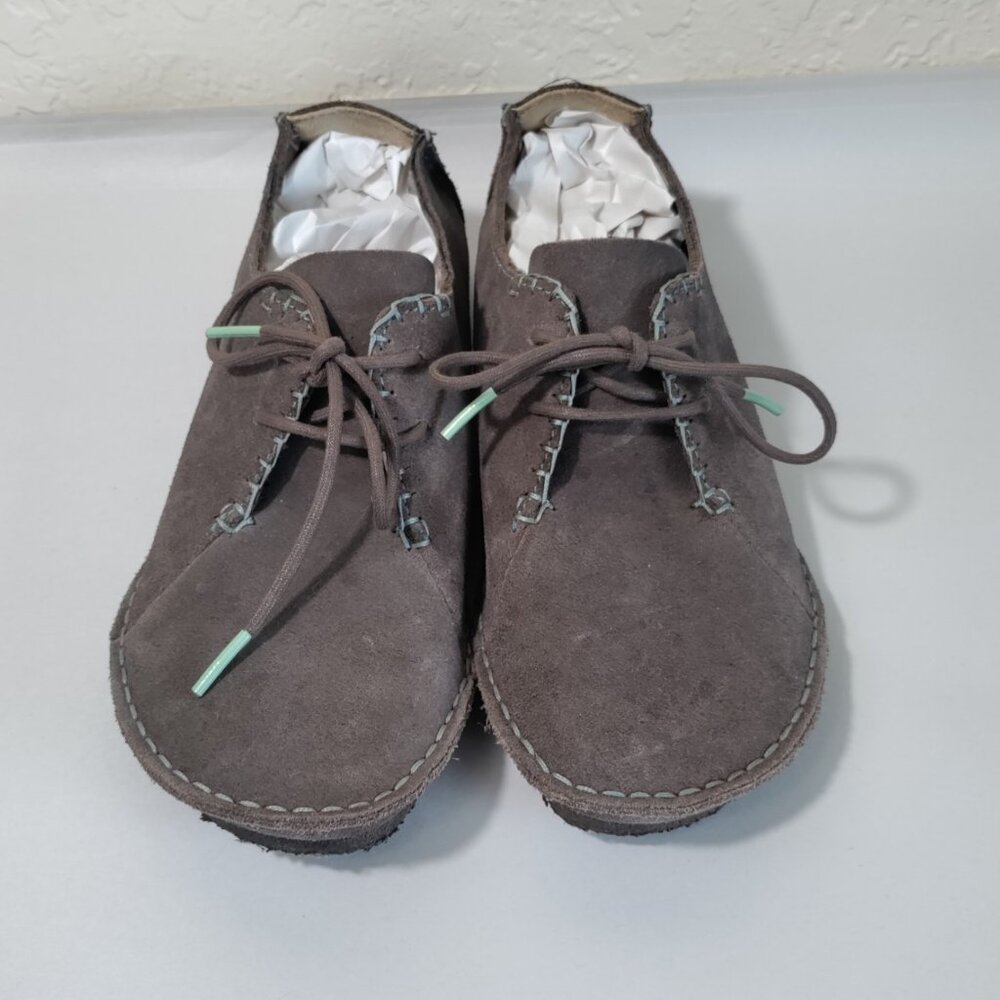Clarks Gray Suede Women's Shoes